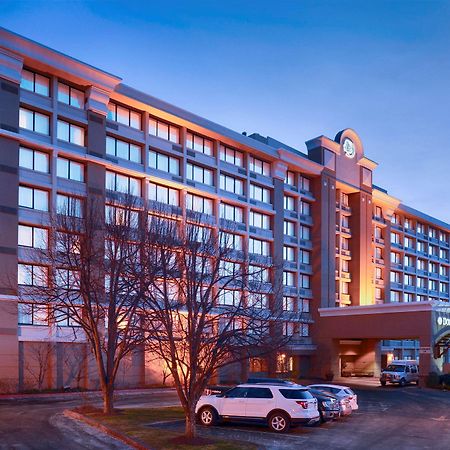 Doubletree By Hilton Norwalk Hotel Ngoại thất bức ảnh