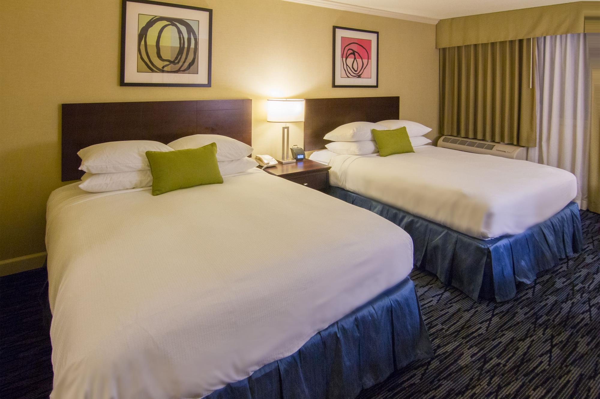 Doubletree By Hilton Norwalk Hotel Ngoại thất bức ảnh
