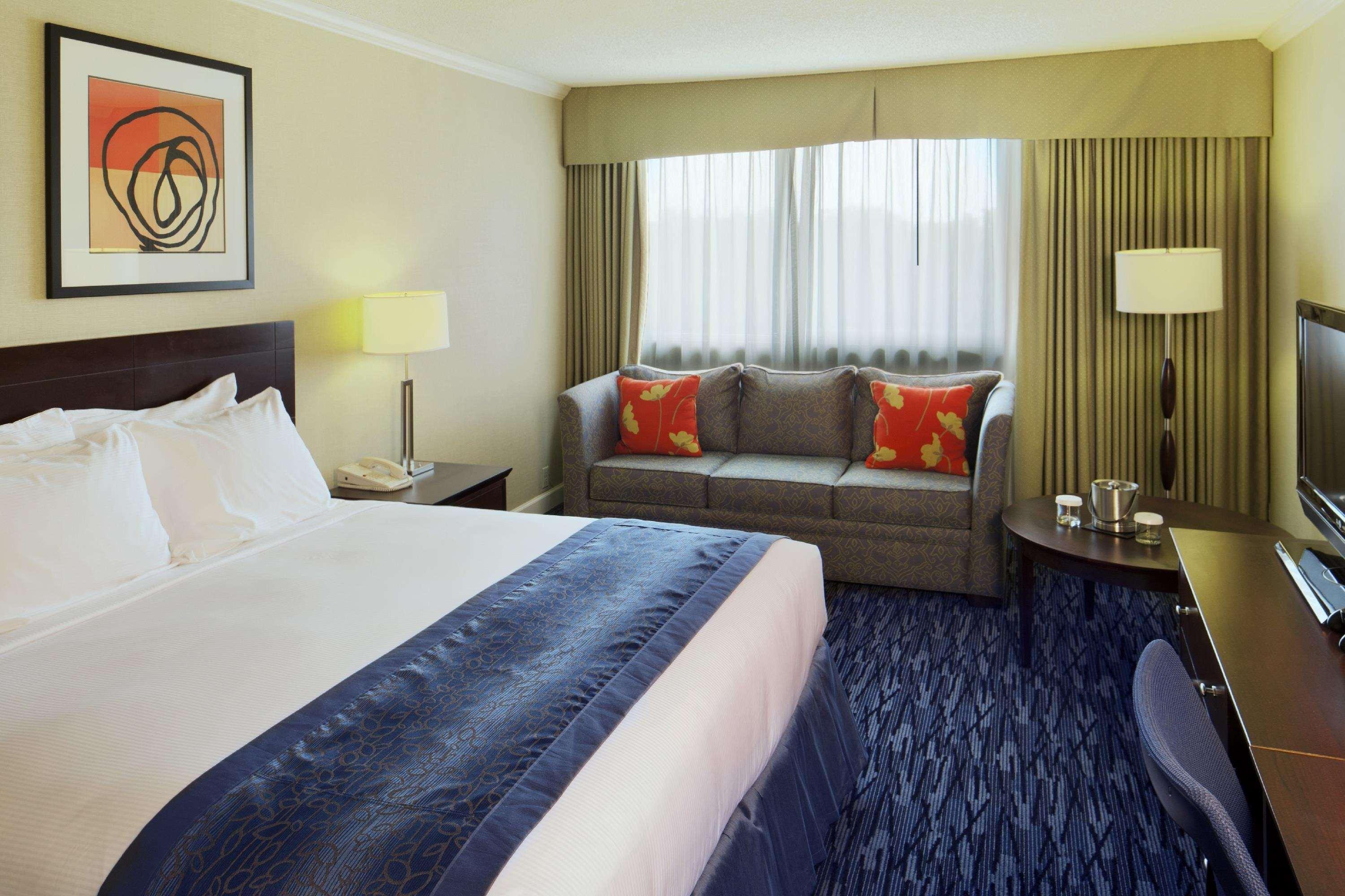 Doubletree By Hilton Norwalk Hotel Phòng bức ảnh