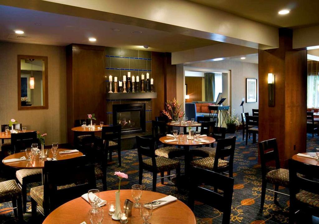 Doubletree By Hilton Norwalk Hotel Nhà hàng bức ảnh